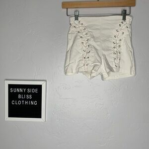 White Lace Up High Waist Stretch Shorts Festival Costume Y2K Style Medium
